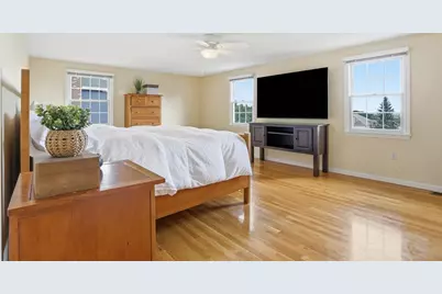 44 Raffaele Drive, Waltham, MA 02452 - Photo 16