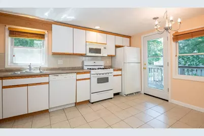 19 Penny Lane, Stoneham, MA 02180 - Photo 10