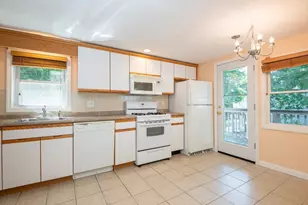 19 Penny Ln, Stoneham, MA 02180 - Photo 10