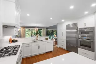 279 Nahanton St, Newton, MA 02459 - Photo 4