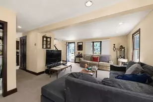 23 Badger Rd, Boston, MA 02136 - Photo 6