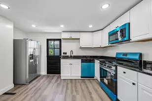 68 Ashley St, Springfield, MA 01105 - Photo 8