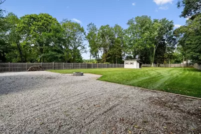 352 Plymouth St, Abington, MA 02351 - Photo 4