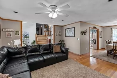 394 Lees River Avenue, Somerset, MA 02725 - Photo 18