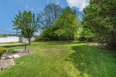 394 Lees River Avenue, Somerset, MA 02725 - Photo 4