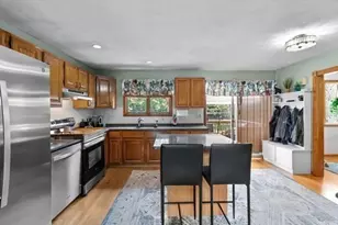394 Lees River Ave, Somerset, MA 02725 - Photo 8