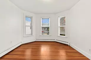 104 Pine St, Cambridge, MA 02139 - Photo 2