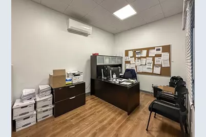 29 Hayward St, Franklin, MA 02038 - Photo 4
