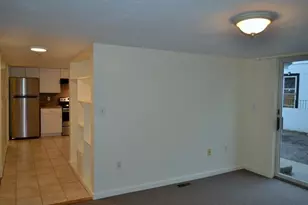 7 Harris St, Salem, MA 01970 - Photo 8