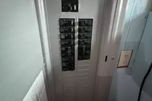 116 Quebec St, Lowell, MA 01852 - Photo 28