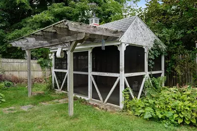 44 Grove St, Leicester, MA 01524 - Photo 14