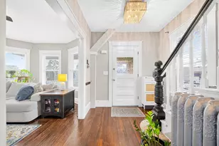 542 Shirley St, Winthrop, MA 02152 - Photo 4