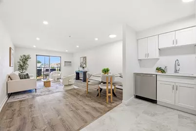 595 Revere Beach Pkwy #40, Revere, MA 02151 - Photo 2