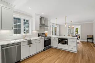 31-33 Pondview Rd, Arlington, MA 02474 - Photo 16
