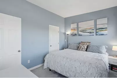 21 Linden St #421, Quincy, MA 02170 - Photo 16