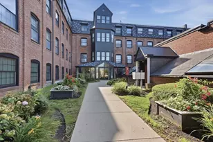 21 Linden St, Quincy, MA 02170 - Photo 1