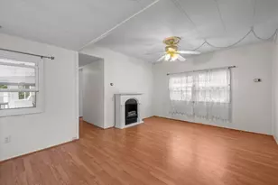 33 Hilltop Rd, Plainville, MA 02762 - Photo 8