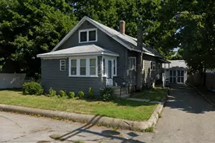 21 Avalon St, Stoughton, MA 02072 - Photo 1