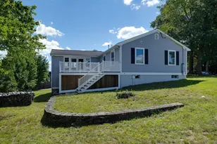 32 Lantern Ln, Burlington, MA 01803 - Photo 6