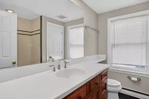 32 Lantern Ln, Burlington, MA 01803 - Photo 20