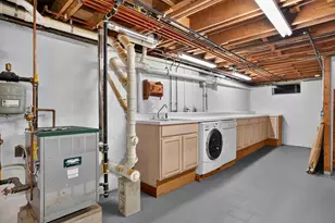 32 Lantern Ln, Burlington, MA 01803 - Photo 24