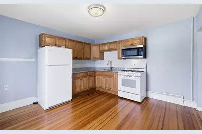 941 Lakeview Ave, Lowell, MA 01850 - Photo 22