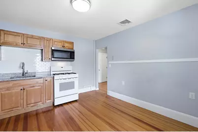 941 Lakeview Ave, Lowell, MA 01850 - Photo 24