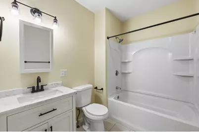 941 Lakeview Ave, Lowell, MA 01850 - Photo 14