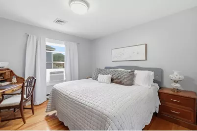 941 Lakeview Ave, Lowell, MA 01850 - Photo 20