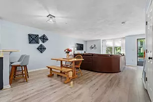 111 Brigham St, Hudson, MA 01749 - Photo 10