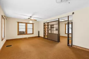 1055 S Franklin St, Holbrook, MA 02343 - Photo 10