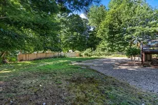 1055 S Franklin St, Holbrook, MA 02343 - Photo 40