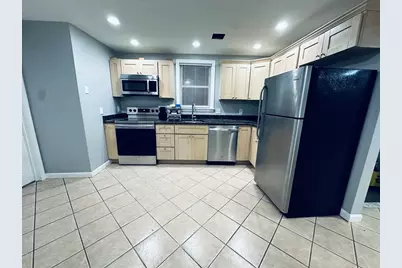 90 Chestnut Street #1, Chelsea, MA 02150 - Photo 2