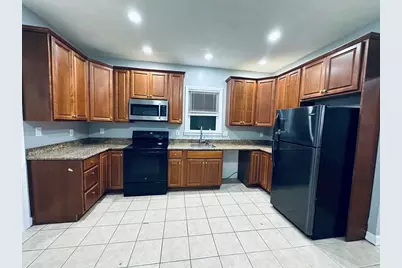 90 Chestnut Street #2, Chelsea, MA 02150 - Photo 1