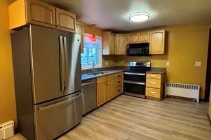 56 Valley View Rd, Leominster, MA 01453 - Photo 4