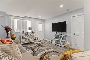 87 Kilmer Ave, Taunton, MA 02780 - Photo 32