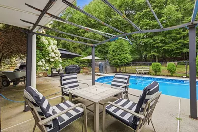 359 SE Main St, Douglas, MA 01516 - Photo 38