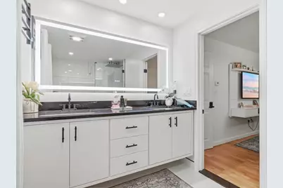 359 SE Main St, Douglas, MA 01516 - Photo 22