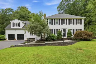 359 S E Main St, Douglas, MA 01516 - Photo 1