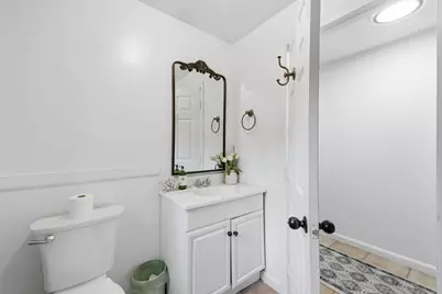 359 SE Main St, Douglas, MA 01516 - Photo 26