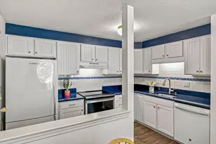 2 Englewood Dr, Harwich, MA 02645 - Photo 10