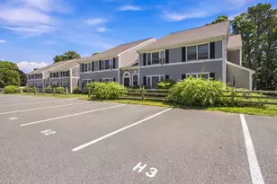 2 Englewood Dr, Harwich, MA 02645 - Photo 2