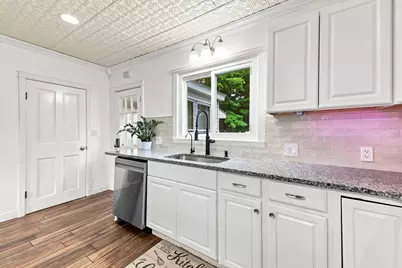 30 Prospect St, Pepperell, MA 01463 - Photo 10