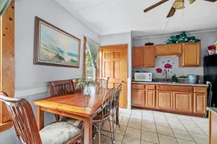 686A Boston St, Lynn, MA 01905 - Photo 2