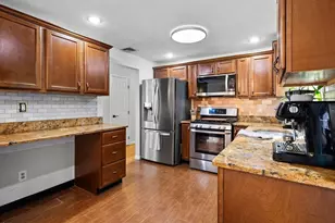 849 Washington St, Dedham, MA 02026 - Photo 10