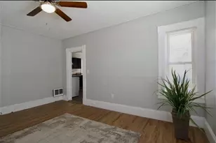 31-33 Hayden Ave, Springfield, MA 01109 - Photo 10