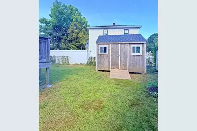 52 Oakland Ave, Quincy, MA 02170 - Photo 18