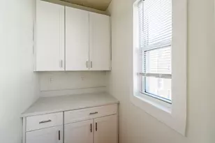 77 Nightingale St, Boston, MA 02124 - Photo 8