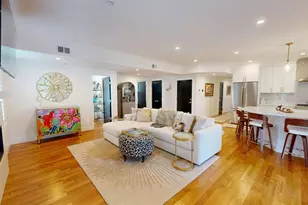 20 Lawrence St, Wakefield, MA 01880 - Photo 4