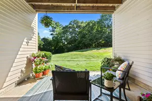4 Duck Pond Rd, Beverly, MA 01915 - Photo 1